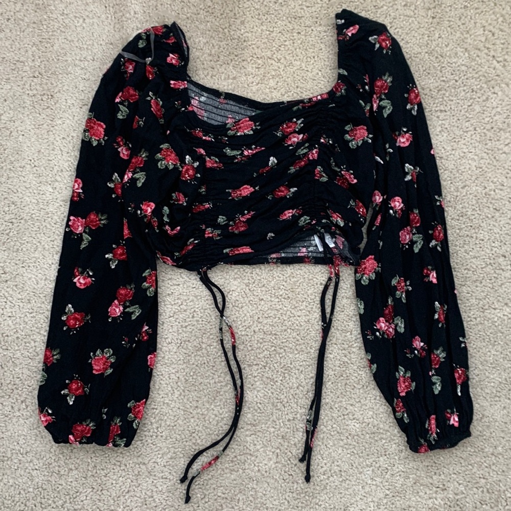 Wild Fable Black Floral Print Cropped Blouse